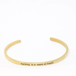 Nursing is a work of heart bracelet.